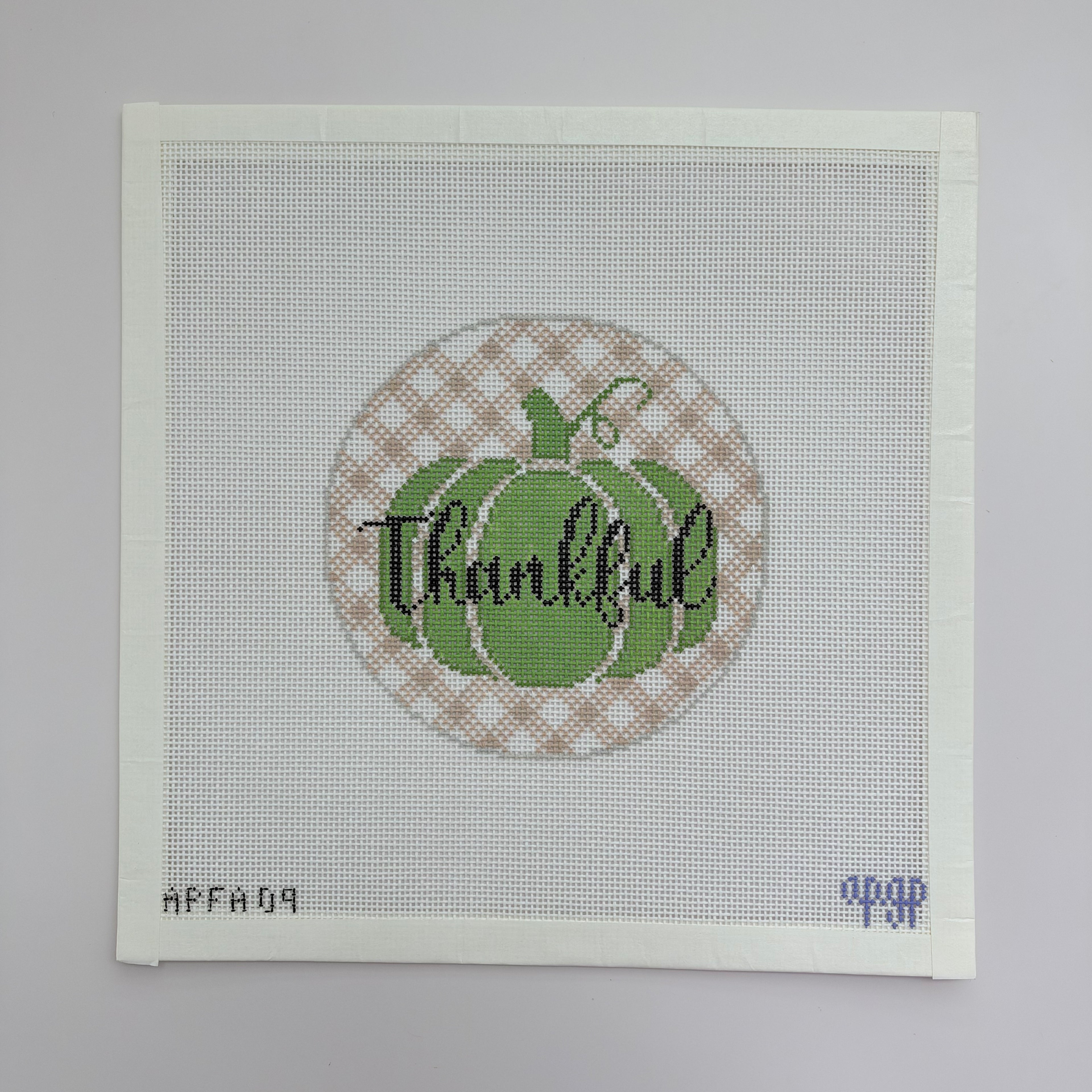 APFA09 - Pumpkin Thankful - 18M 4.5" Round - F26
