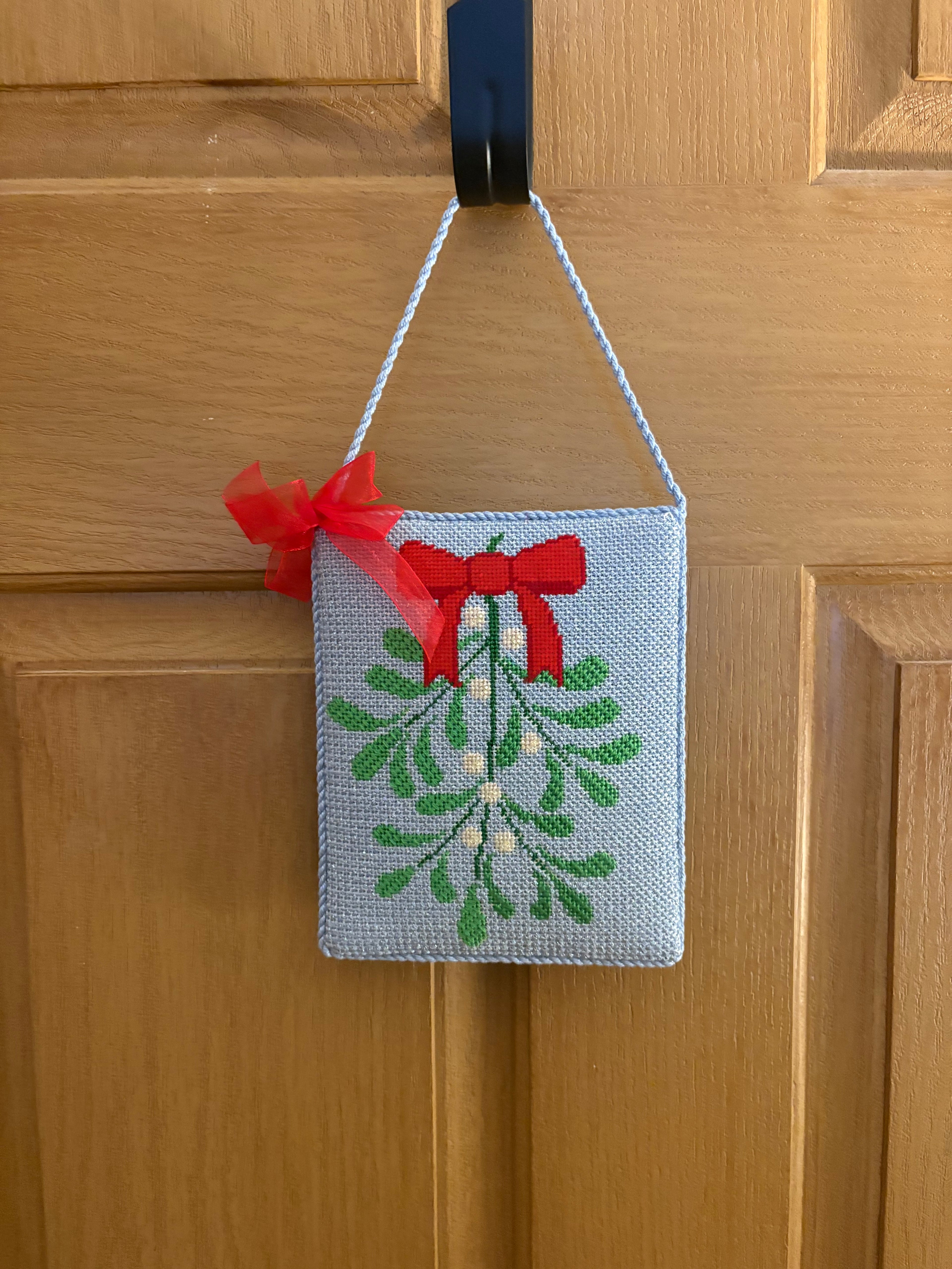 APCC1 - "Mistletoe"