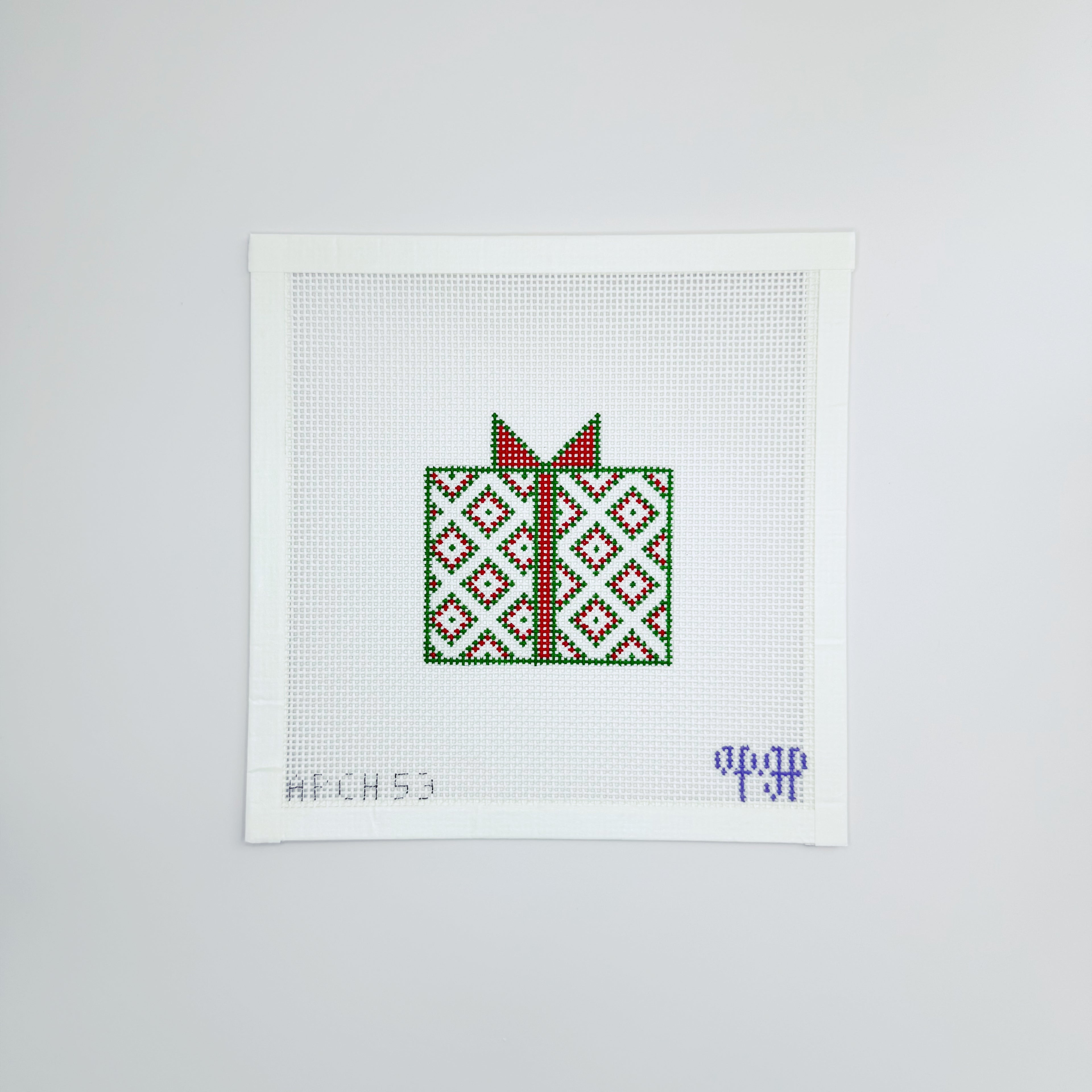 APCH53 - Gift Box - Green/Red