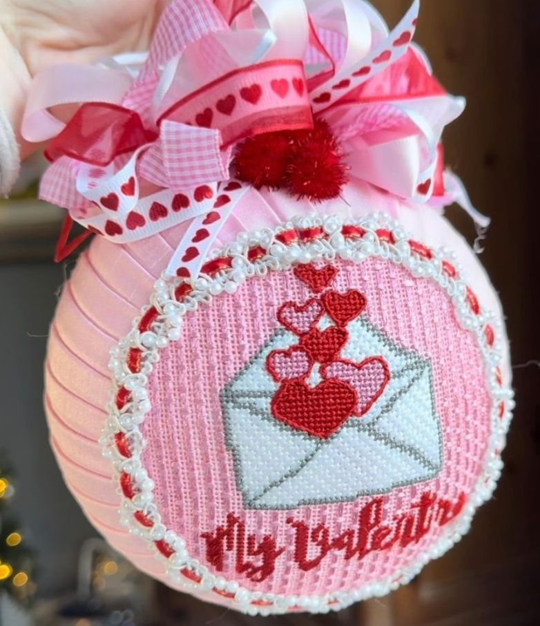 APVA08 - "My Valentine" Heart Cards