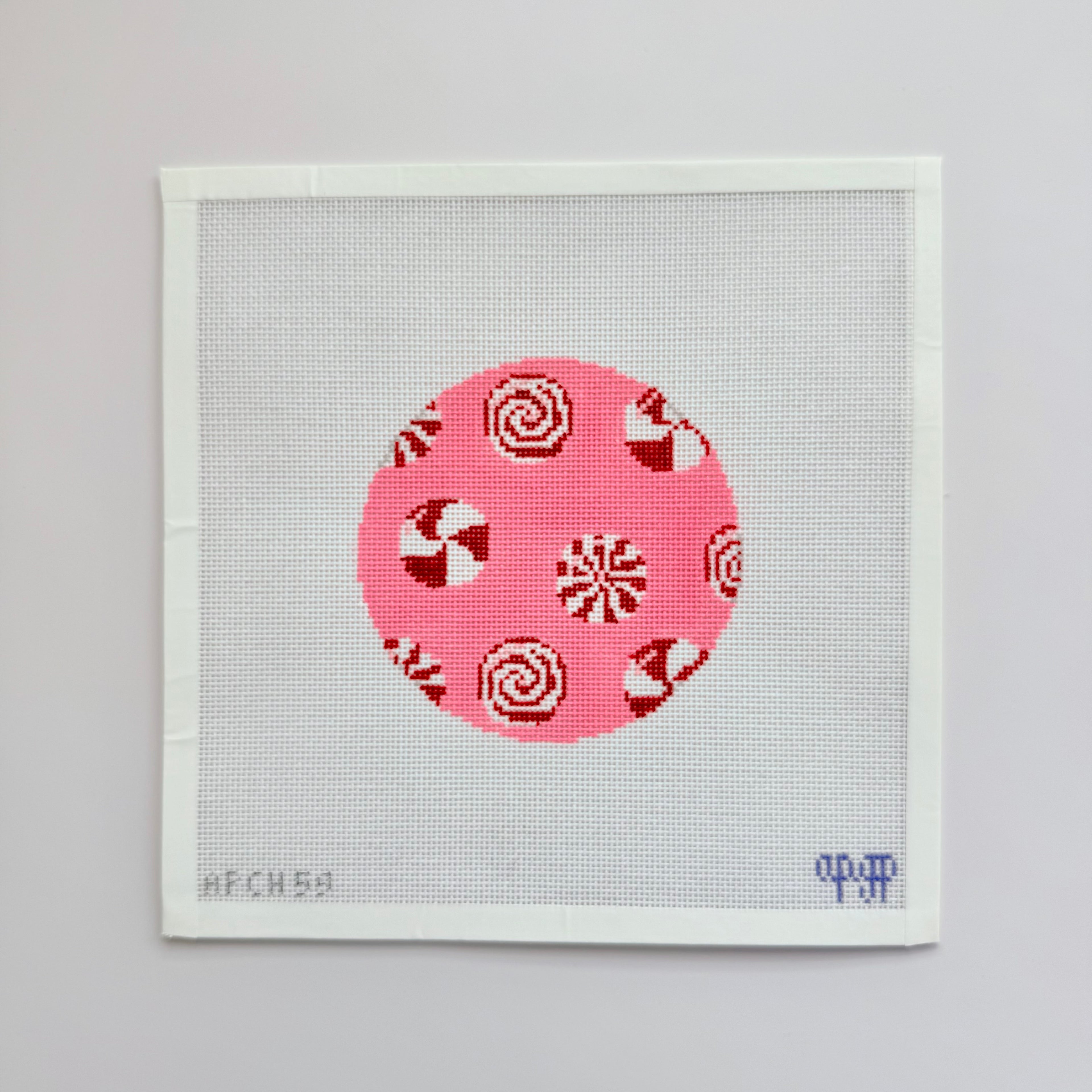 APCH59 - Peppermints on Pink Round