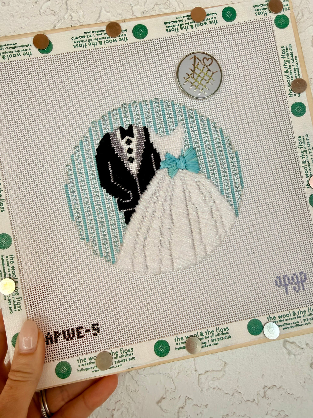 APWE5 - Tux and Gown Round - Bride and Groom